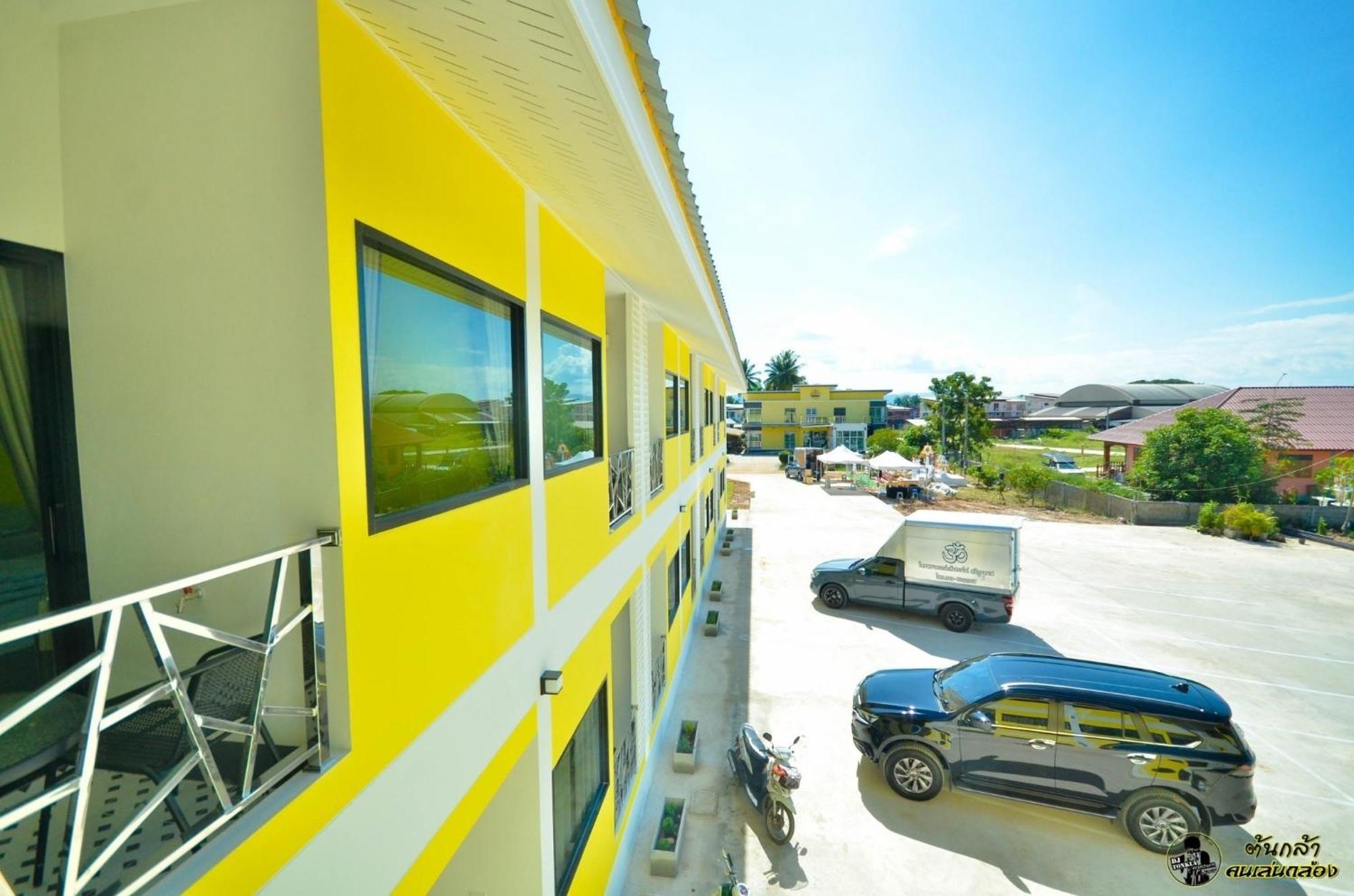 แอ่ว-ดีld Hotel&Residences Ngao Ngoại thất bức ảnh