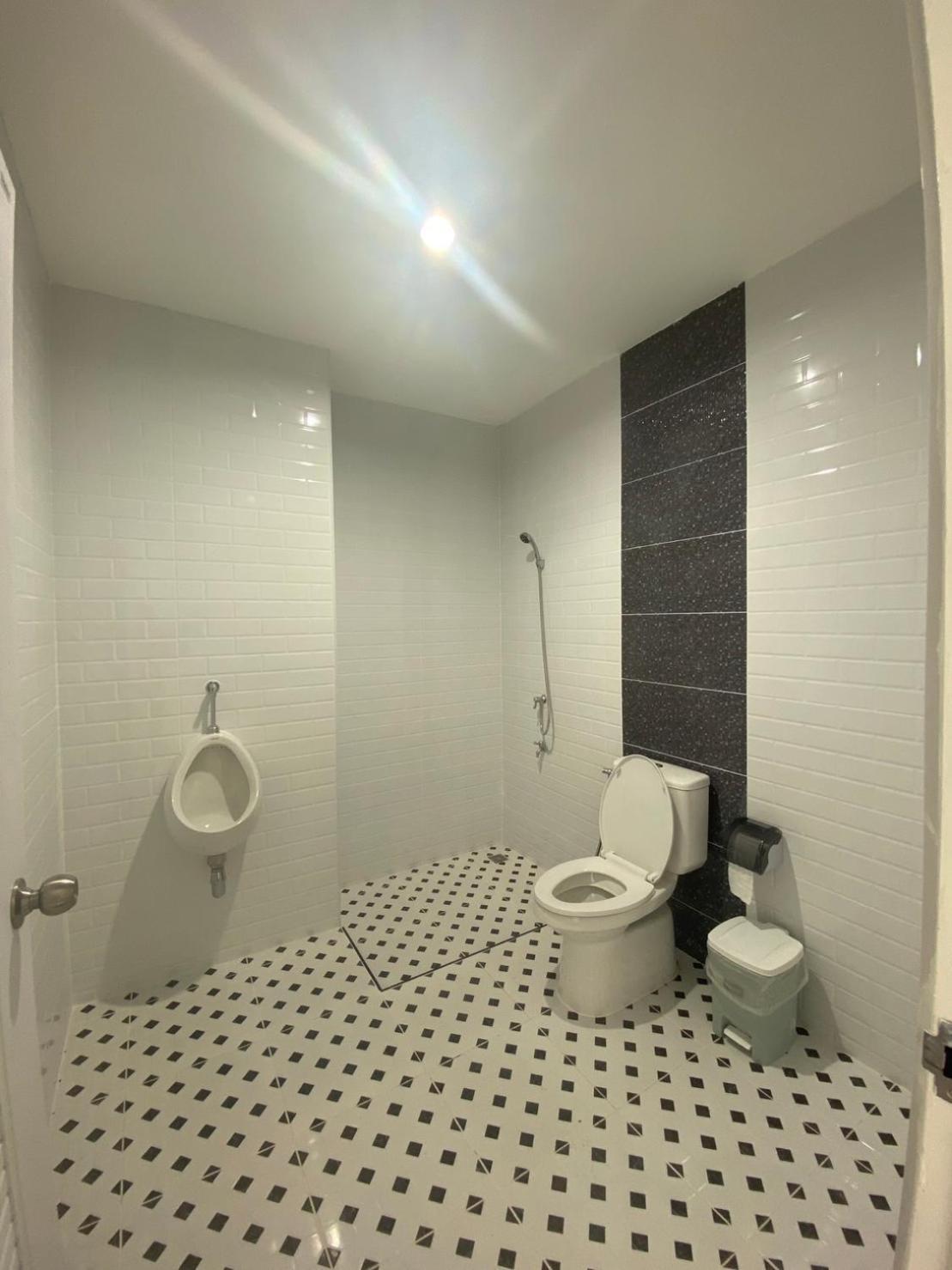 แอ่ว-ดีld Hotel&Residences Ngao Ngoại thất bức ảnh