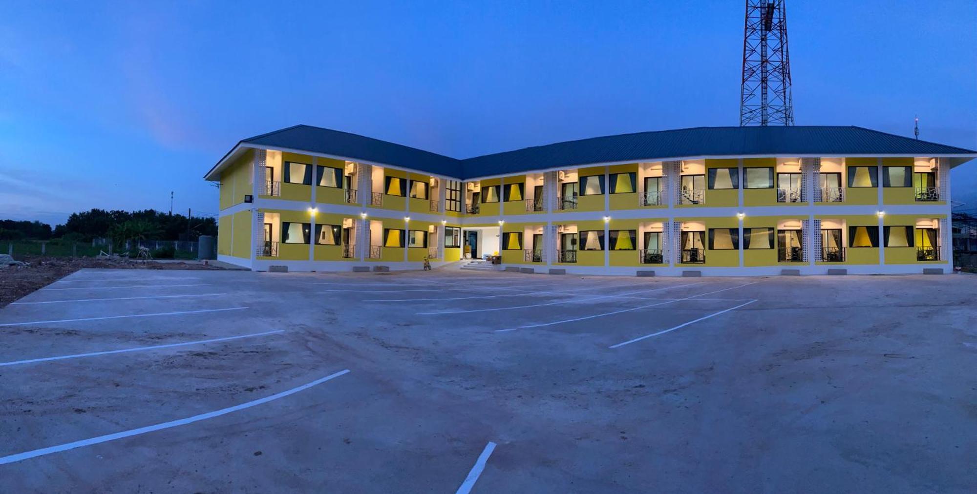 แอ่ว-ดีld Hotel&Residences Ngao Ngoại thất bức ảnh
